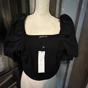 NWT Zara Trendy Black Puff Sleeve Top